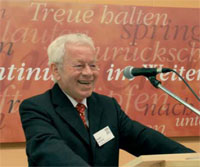 Professor Rudolf Wichard bei seinem Festvortrag.