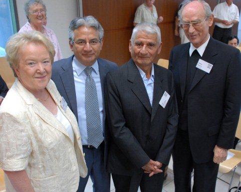 Gerlinde Back (Vorstand STIFTUNG HAUS der action 365), José Angel López, Juan López Diaz (FEDECOCAGUA, Guatemala), Erzbischof Prof. Dr. Alfons Nossol (Opole, Polen)